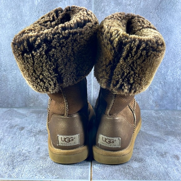 Ugg Classic Boot Rare Bronze Size 6 Leather Sherpa - Picture 4 of 9